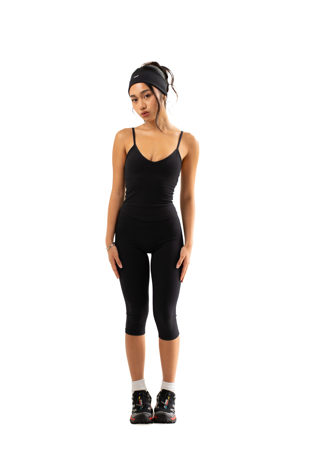 [PRE-ORDER] Core Invisible Scrunch Capri Legging - Onyx
