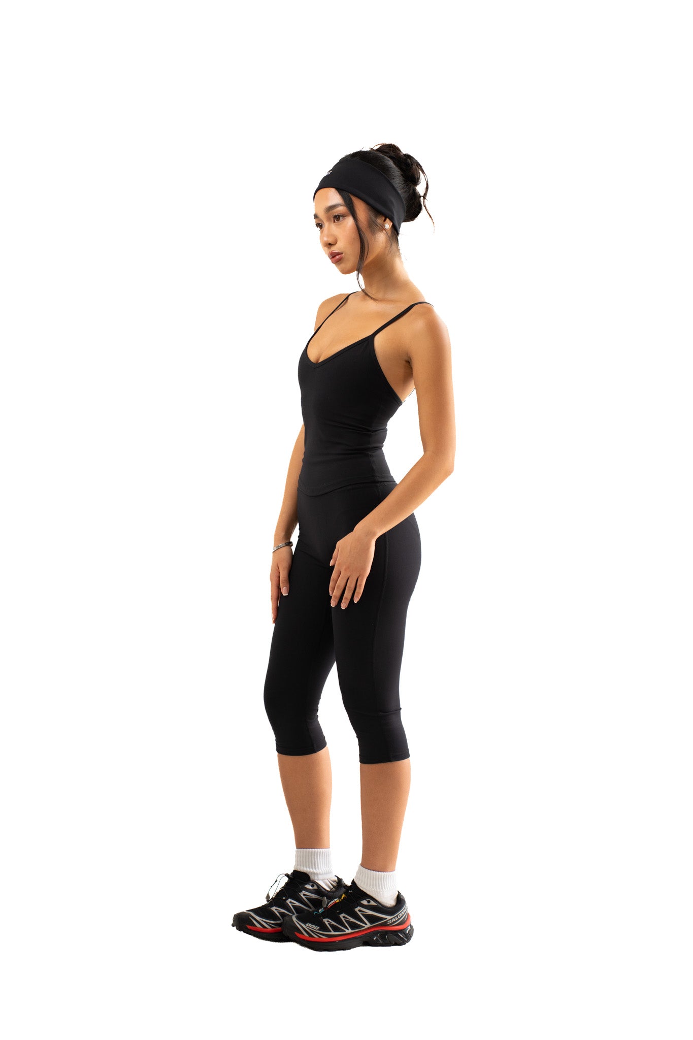 [PRE-ORDER] Core Invisible Scrunch Capri Legging - Onyx