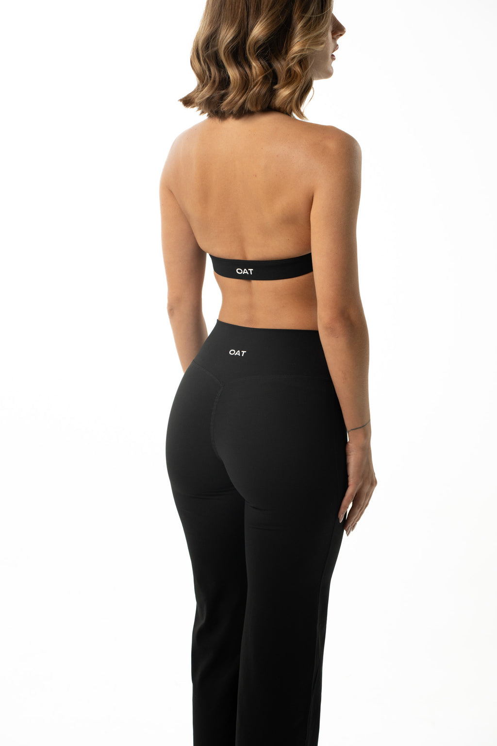 Core Gia Crop - Onyx